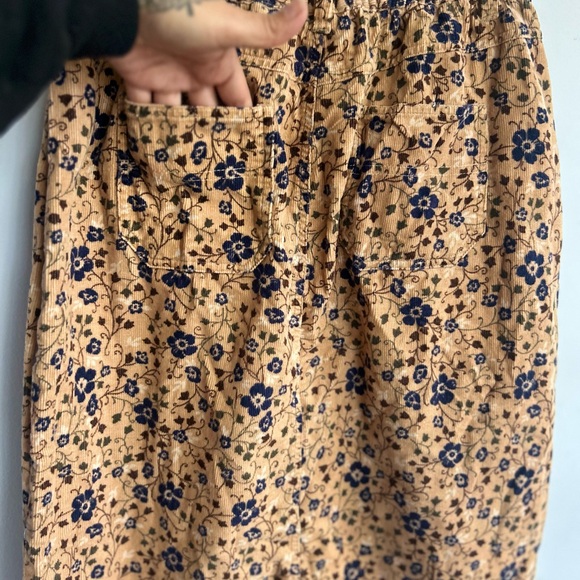 Bobbie Brooks Tan Pencil Skirt Midi Length Casual corduroy - Picture 4 of 11